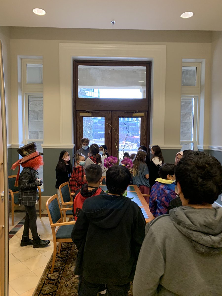 wdsgradesix's tweet photo. What a day to meet Mayor Gondek! Thank you so much for talking to our students and letting us asking our questions! We wish you the best and look forward to seeing you move Calgary forward! #jyotigondek #cityhallschool #WeAreCBE #cbearea1 #wds #wdsgrade6 #cityofcalgary https://t.co/xUnjbbwNaK