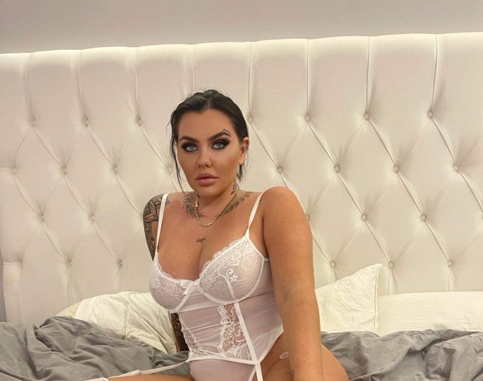 F&aring; en dag gratis som smagspr&oslash;ve til min onlyfans: https://t.co/L01Pd7IFBl https://t.co/8XkATJZtIp