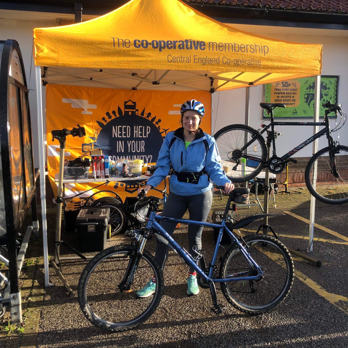 enformUK's tweet photo. Our Cycling Projects team have been over in Suffolk today, in Lowestoft & Halesworth supporting @mycoopfood with 2 pop-up Dr Bike sessions
#DrBike #cyclingisbest #getyourbikewinterready #repairyourbike #Bicyclehealthchecks #onyourbike
@dannydouglas1 @suchynicole @tanyaN_CeC https://t.co/NxmrE88A79