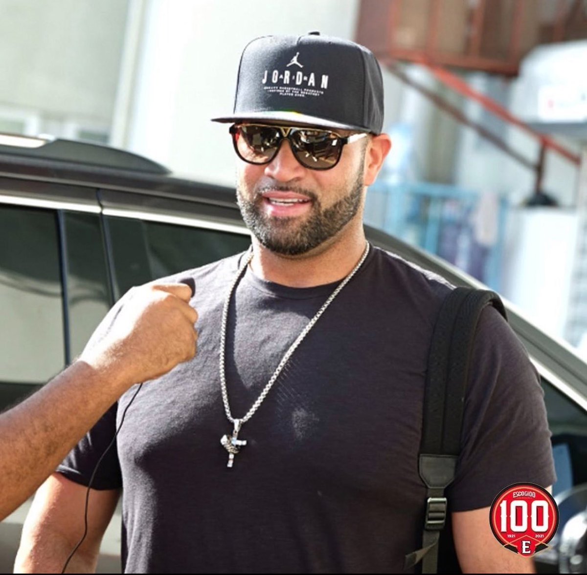 Ya llegó Albert Pujols a las oficinas de <a href="/EscogidoBBClub/">𝐄𝐬𝐜𝐨𝐠𝐢𝐝𝐨 𝐁𝐚𝐬𝐞𝐛𝐚𝐥𝐥 𝐂𝐥𝐮𝐛</a>