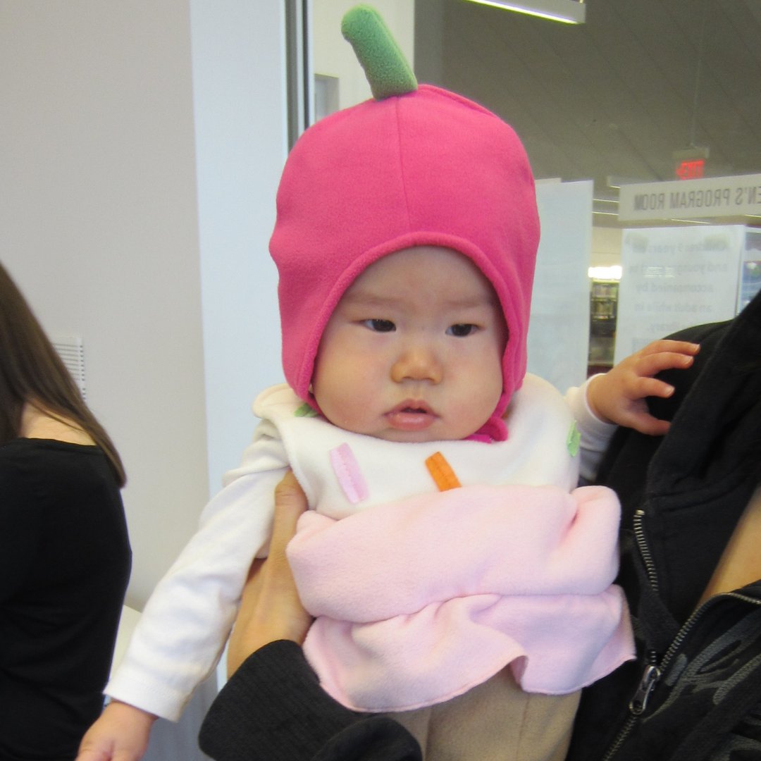 WaterlooLibrary's tweet photo. To celebrate #Halloween we thought we would share some past photos of babies dressed up at the library. You're welcome!
#WaterlooLibrary #HalloweenFun #LibraryLove #HappyHalloween https://t.co/zJpT2hvVJr