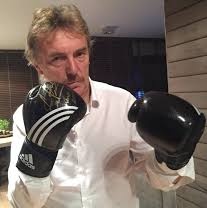michalchojnice's tweet photo. Jestem gotowy @BoniekZibi #mmavip #mmavip3 https://t.co/EA2CXfaMRh