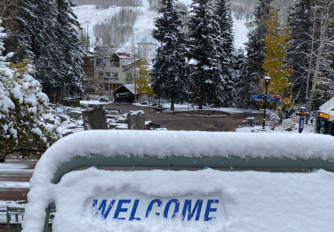 MacMcDonaldKW's tweet photo. Things are looking good for a Nov. 12 opening at Vail. 
https://t.co/AdAiaD9mYw https://t.co/WgEeDq2Zpq