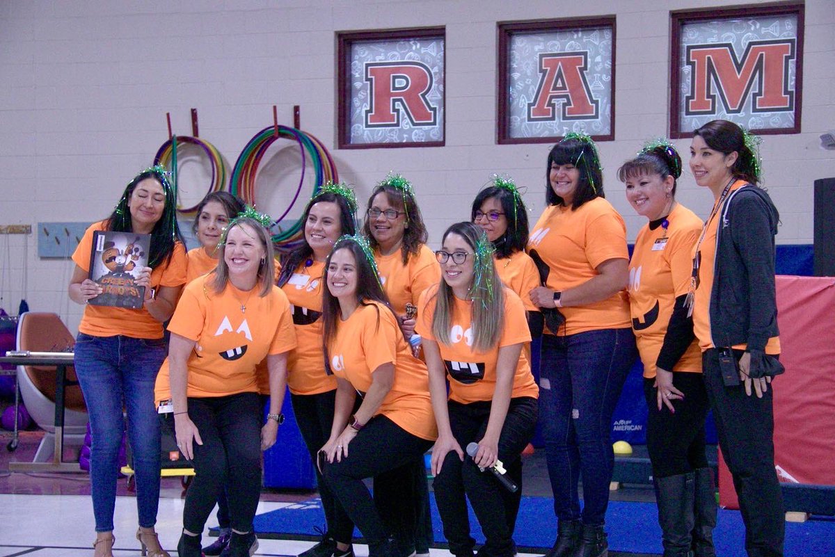 College Readiness Mentors tweet media