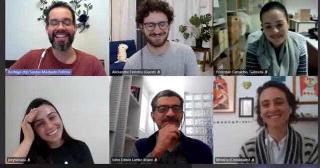 TainaraJory's tweet photo. I am very happy to announce that this week I defended my Masters 🎉 I have immense gratitude to the scientists that composed my examination board 
@ale_cferreira @GabiCamacho John Lattke and Monica Ulysséa. https://t.co/65NijOawQn