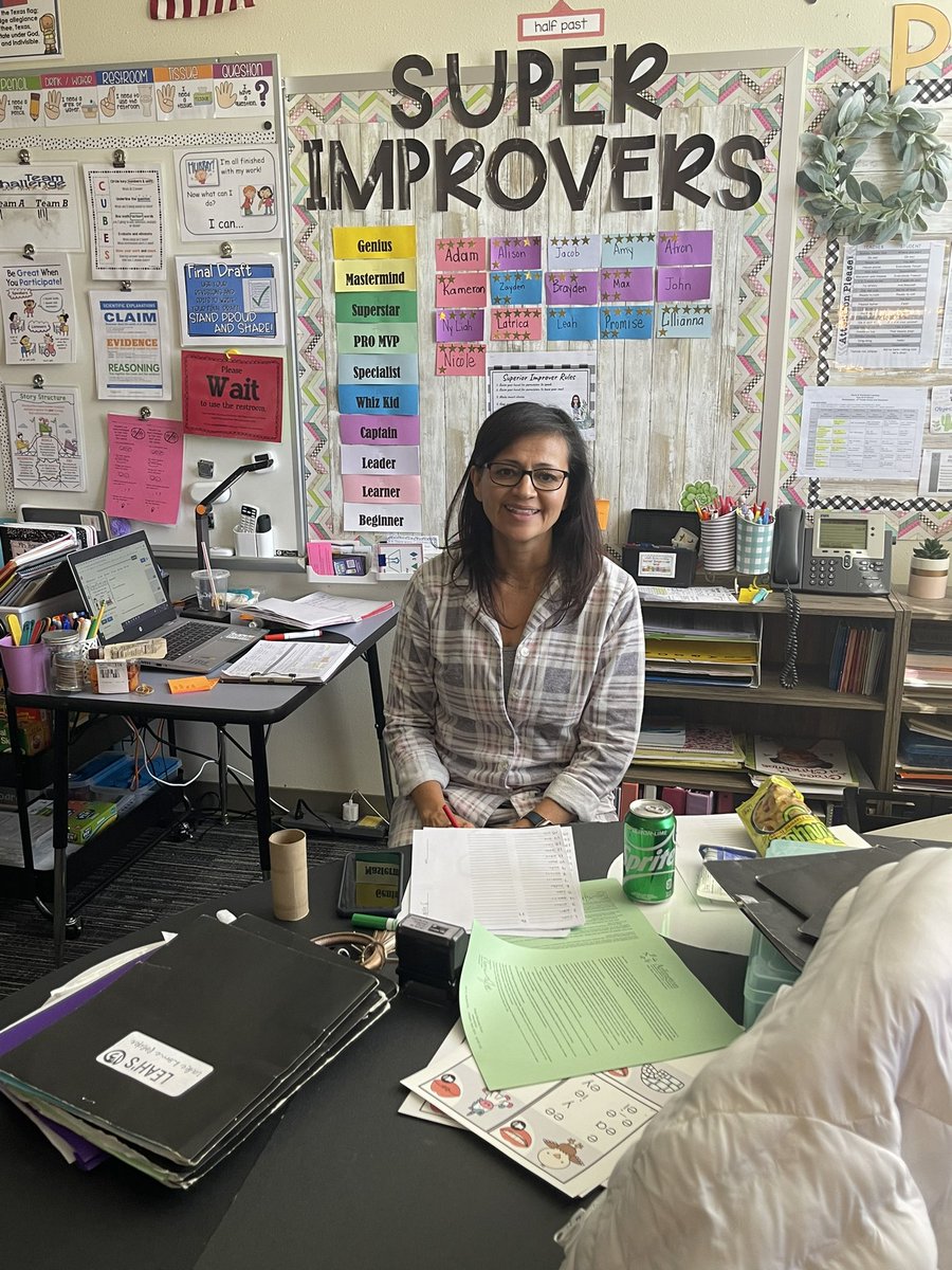followthelita2's tweet image. Congratulations Ms. Pearson for earning a badge in small group instruction! Your passion and growth mindset are sure to translate to student success!   #waytogrow @BurginElem @ArlingtonISD @mitziclarkrich