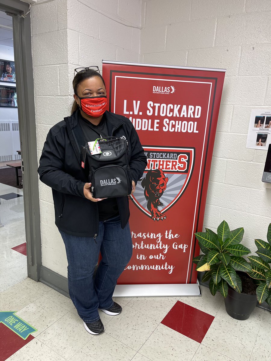 Thank you to our Deputy Chief <a href="/roshonda_brown/">Roshonda Brown</a> for the amazing bag of goodies to celebrate #NationalPrincipalsMonth