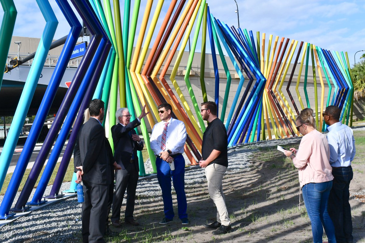 WinterParkFla's tweet photo. This morning the city, along with its Public Art Advisory Board, hosted an Installation Celebration for the Rhythmic Colors art sculpture. The art installation was made possible by an FDOT grant from its I-4 Ultimate Art Endowment Program. 
😍😍

Details👉 https://t.co/U6EtNRYW5O https://t.co/NzLkkepwiP