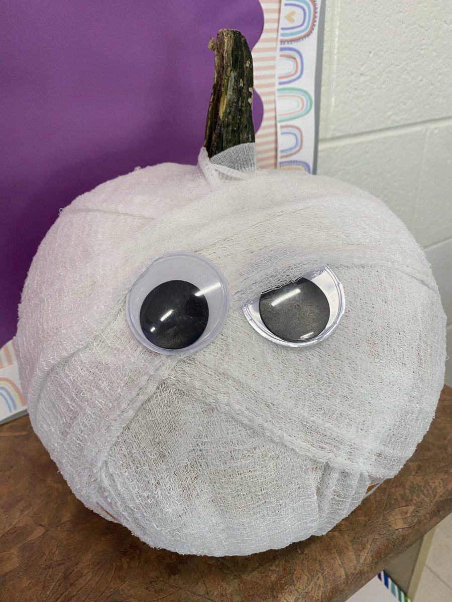 We had so much fun today with our Halloween activities! 🎃👻