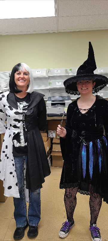 gooddayrx's tweet photo. Happy (early) Halloween from our Good Day Pharmacy team  🎃🕸️ #SquadGhouls
From scary to adorable, let us know in the comments which Halloween costumes are your favorites 👇 https://t.co/OIA4krFJYp
