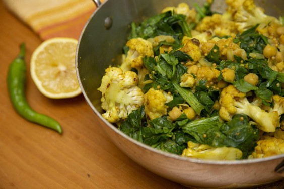 RECIPE: This week, <a href="/jillstable/">Jill Wilcox</a> says to enjoy the last that the fall has to offer at your local markets - and be sure to grab some cauliflower and spinach: tinyurl.com/2nypnjxu #ldnont