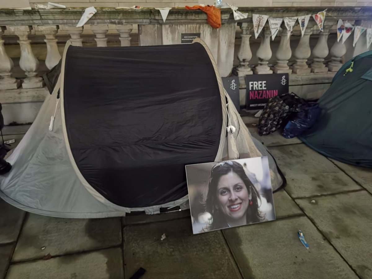 Andy_freenaz's tweet photo. So this is my tent for the night, it's wet inside and cold #halftermcamping
Still this is my first night and Rick is on his 6th. I got to eat today as well.
@trussliz #timeforaplan to #FreeNazanin
@FreeNazanin https://t.co/LYEIfCkKuP