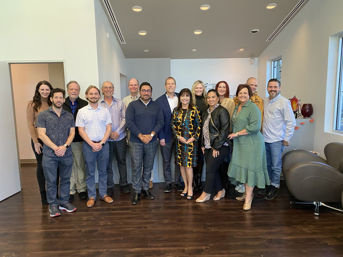 (1/2) Today we're delighted to host <a href="/PPAI_HQ/">PPAI</a> President and CEO Dale Denham and local members of the promotional products industry for a discussion on the current state of the industry and where it is headed.