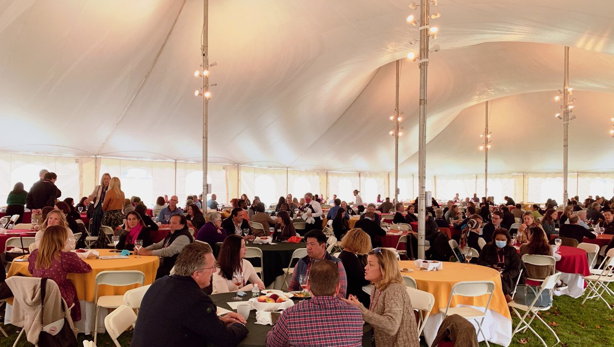 TaftSchool's tweet photo. So exciting to have Taft families back on campus again! #FallFamilyWeekend #TaftToday https://t.co/cnrGBx6bdq