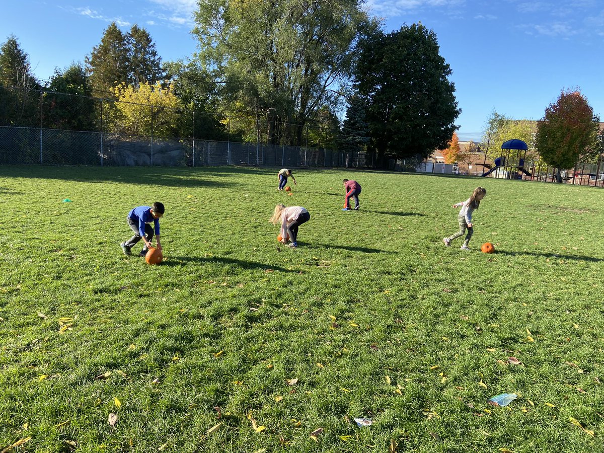 Yesterday s’s rolled pumpkins relay style! And today they went “booling”, scootered through the pumpkin patch, tossed rings on witches hats and kept ghosts up in the air. So fun! <a href="/TDSB_Rawlinson/">Rawlinson CS</a> <a href="/RawlinsonSAC/">Rawlinson SAC</a> <a href="/HPE_TDSB/">HPE TDSB</a>