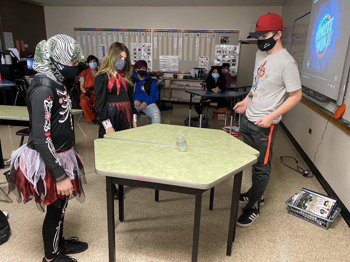 CHANDERPRABHA15's tweet photo. Students of room 219 participated in Halloween activities this afternoon.🎃🎃🎃 #GeneralWolfeSchool @WinnipegSD #halloween2021 https://t.co/1N468DuoeY