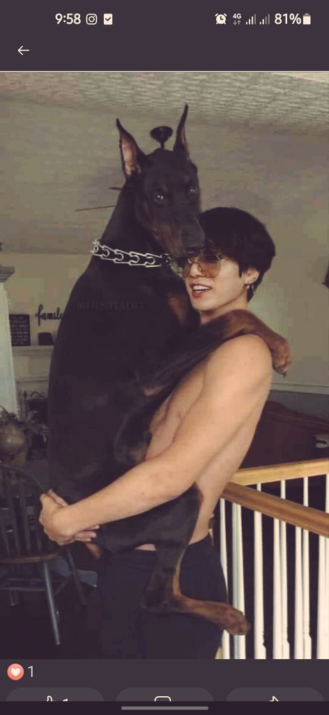 Tazria0T7's tweet photo. | 👽son with daddy,💁‍♀️
#Jungkook_Hzl https://t.co/D1FNEUixHA