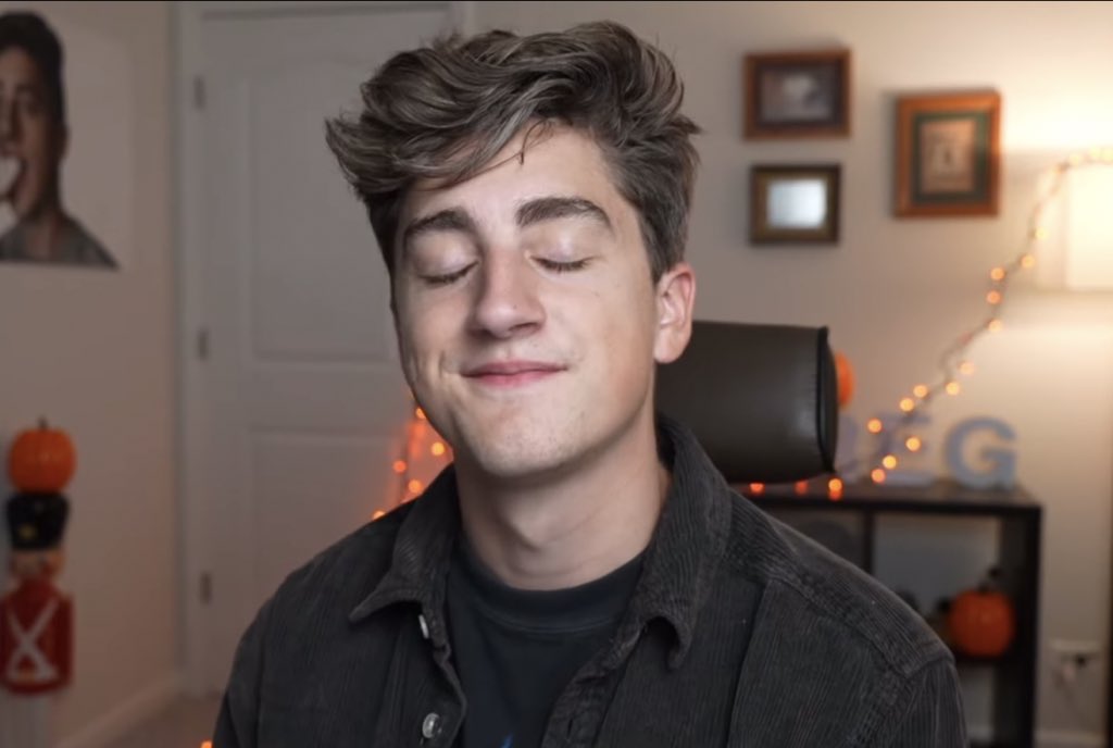 tinymeatgreg's tweet image. him!!!