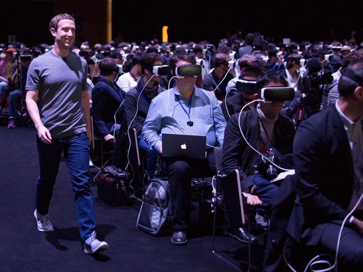 GillianMcKeith's tweet photo. End game.....weirder by the minute... https://t.co/jFzSu7JTJu