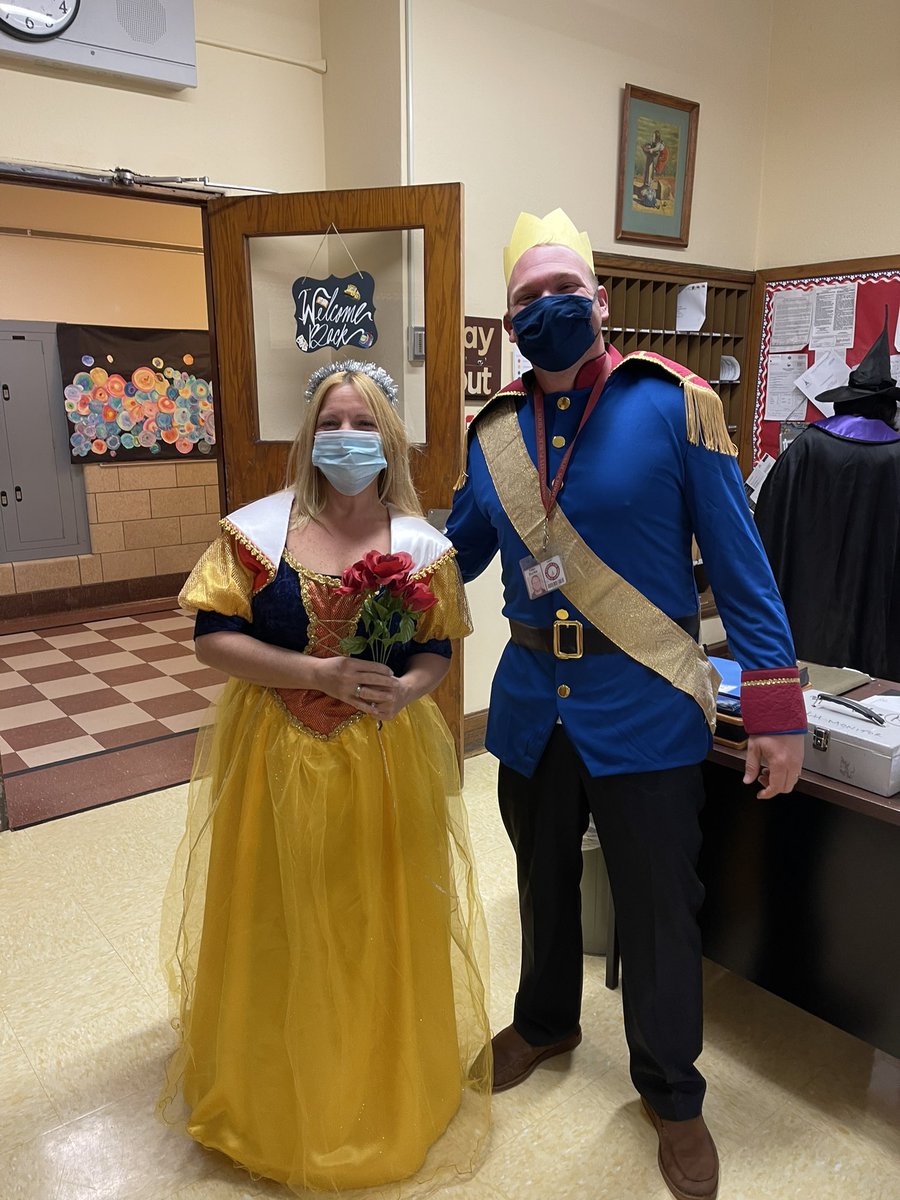 StewartSchoolGC's tweet photo. Halloween 🎃 fun! Getting in the spirit! https://t.co/78F1vQvwFH