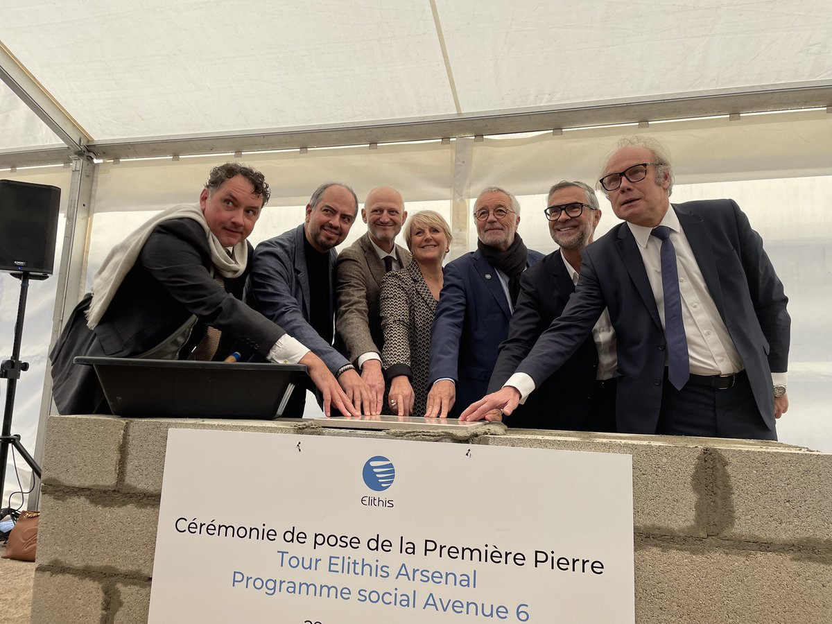 ElithisGroupe's tweet image. [ Lancement de la Tour Elithis Arsenal à #ÉnergiePositive et du programme social Avenue 6 à très hautes performances énergétiques ]