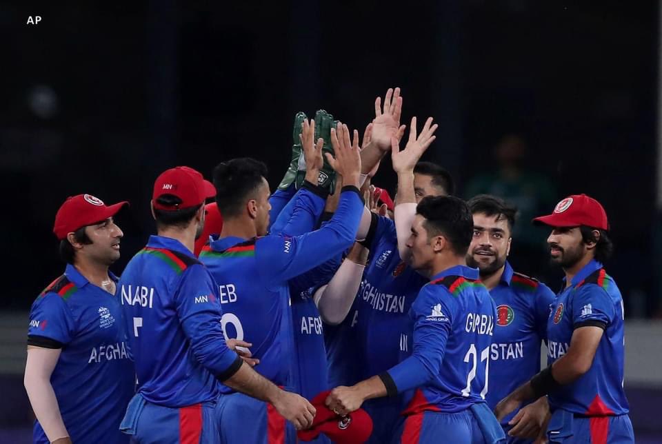 Hamidsamar4's tweet photo. Afghanistan team had brilliant performance today we Proud on our hero’s . Congratulations to @rashidkhan_19 for his 💯 wickets https://t.co/JmfrB6pYnd