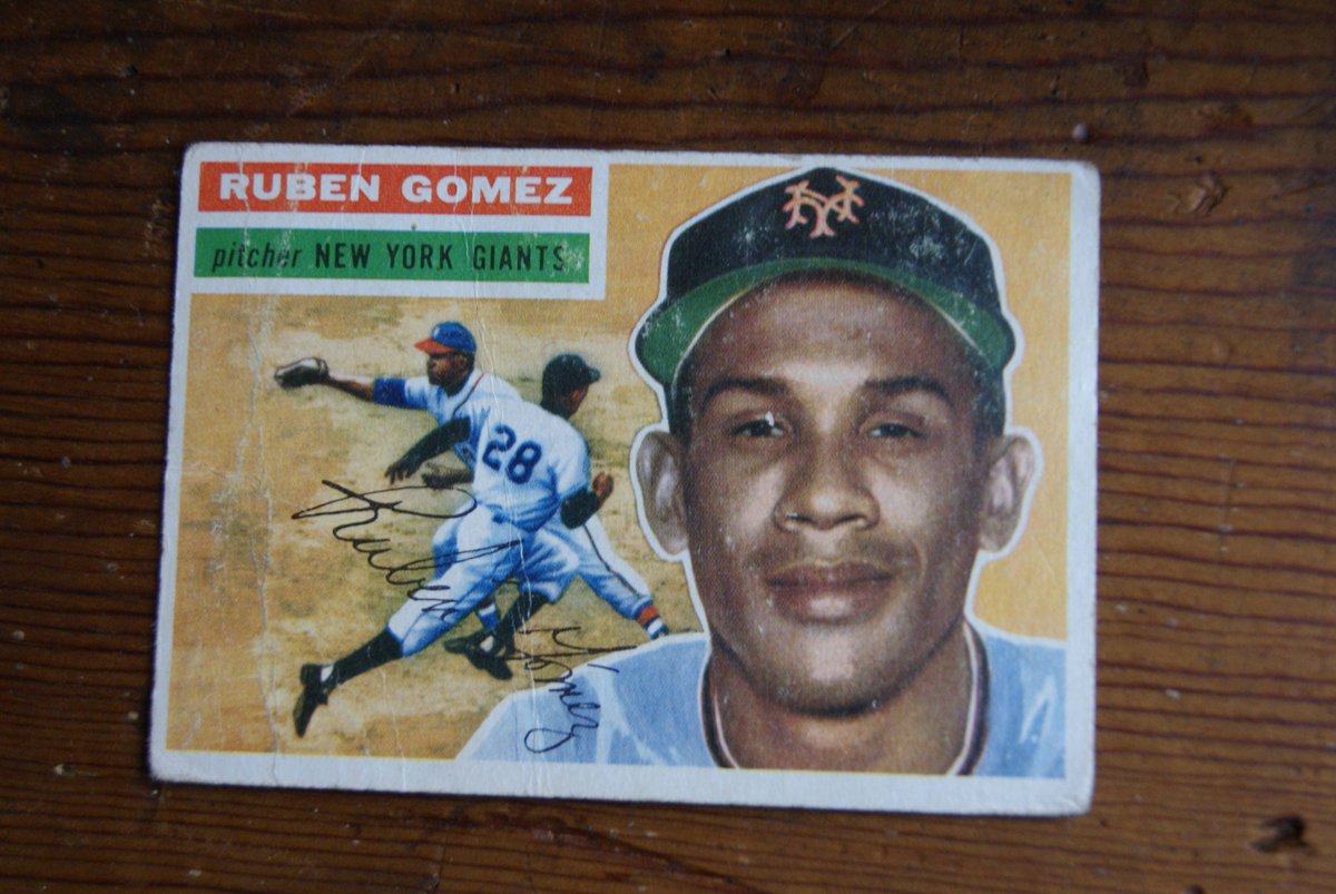 Wisdom_Lane's tweet photo. Vintage 1956 TOPPS Baseball Card Number 9 Ruben Gomez Pitcher New York Giants White Back Variety https://t.co/uTyLWccoal #Etsy #WisdomLane #Vtpassion https://t.co/w4RcAghzrk