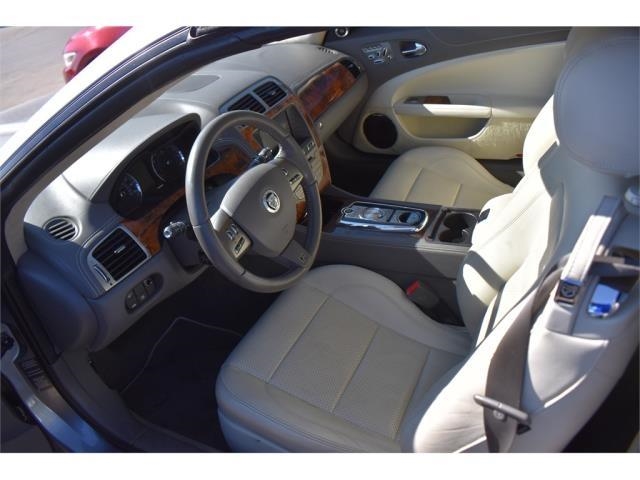 PollardUsedAveQ's tweet photo. With a stunning body design🔥and a pleasing growl from the direct injection engine🔋, this pre-owned 2011 #Jaguar XK #Convertible is an attention-getter🤩! 

Check it out today➡️: https://t.co/cX7p3EOSOK
#pollardused https://t.co/E0YnMEwlpJ