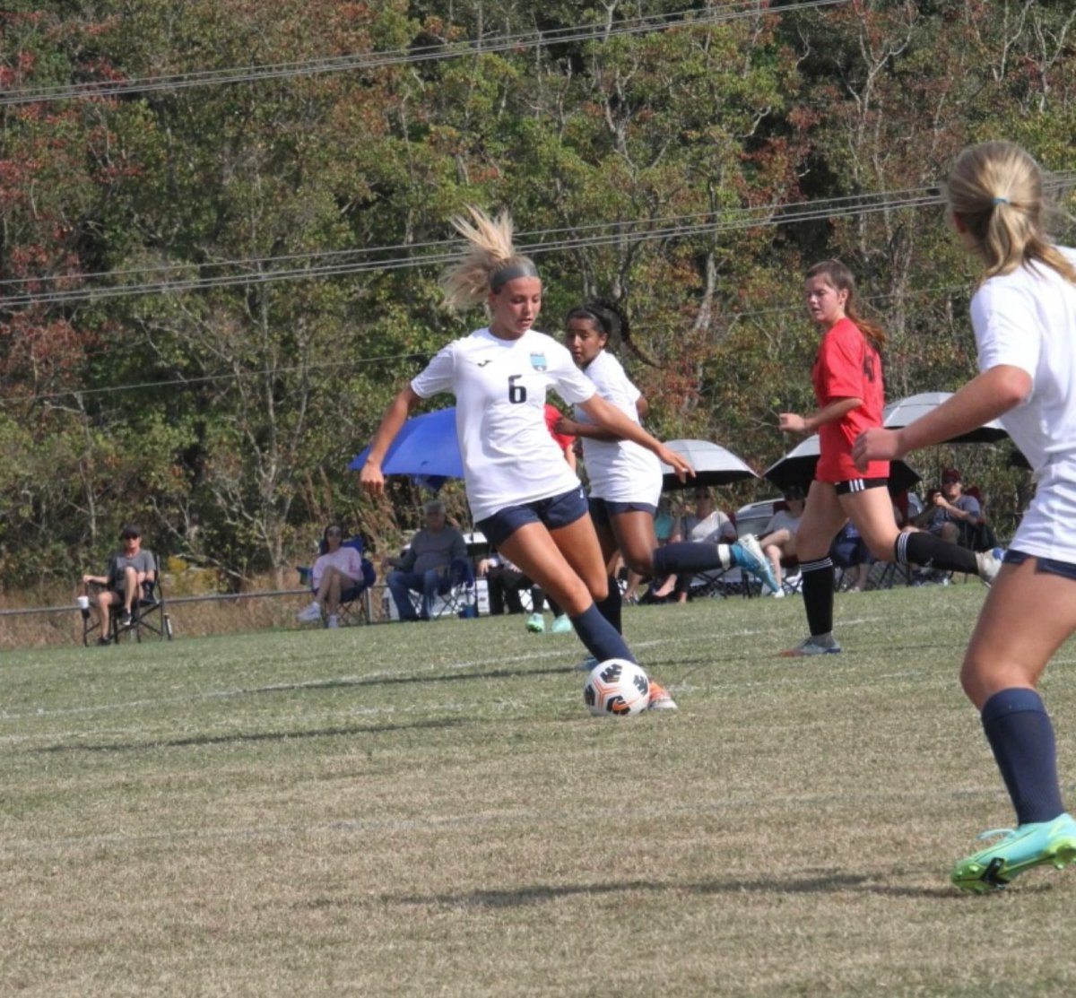 larkynngriffin's tweet photo. One more day till GAMEDAY!! First game against Oxford and then Germantown #timetoplay #firsthighschoolgame @LadyPatsSoccer_ https://t.co/yiVxbZbWiu