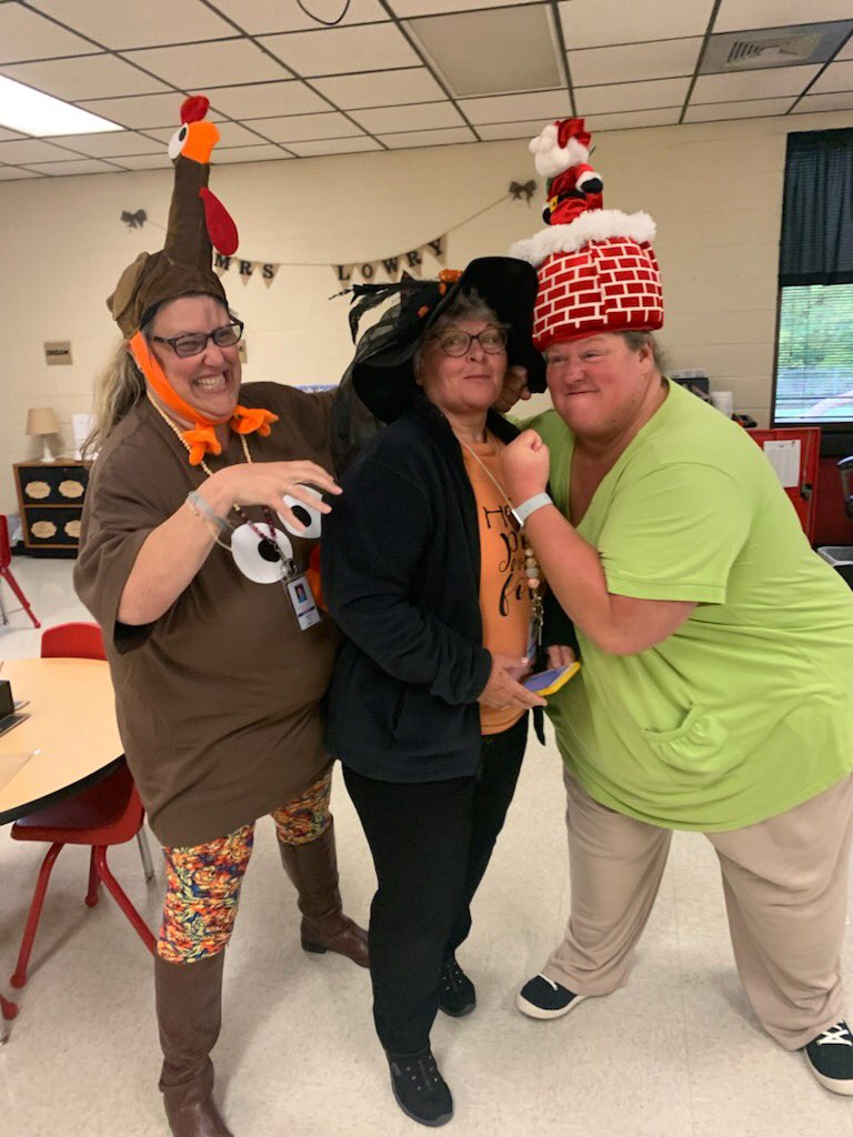 Kinder crew at the Rock celebrating all Holidays!  Happy everything!#resroars