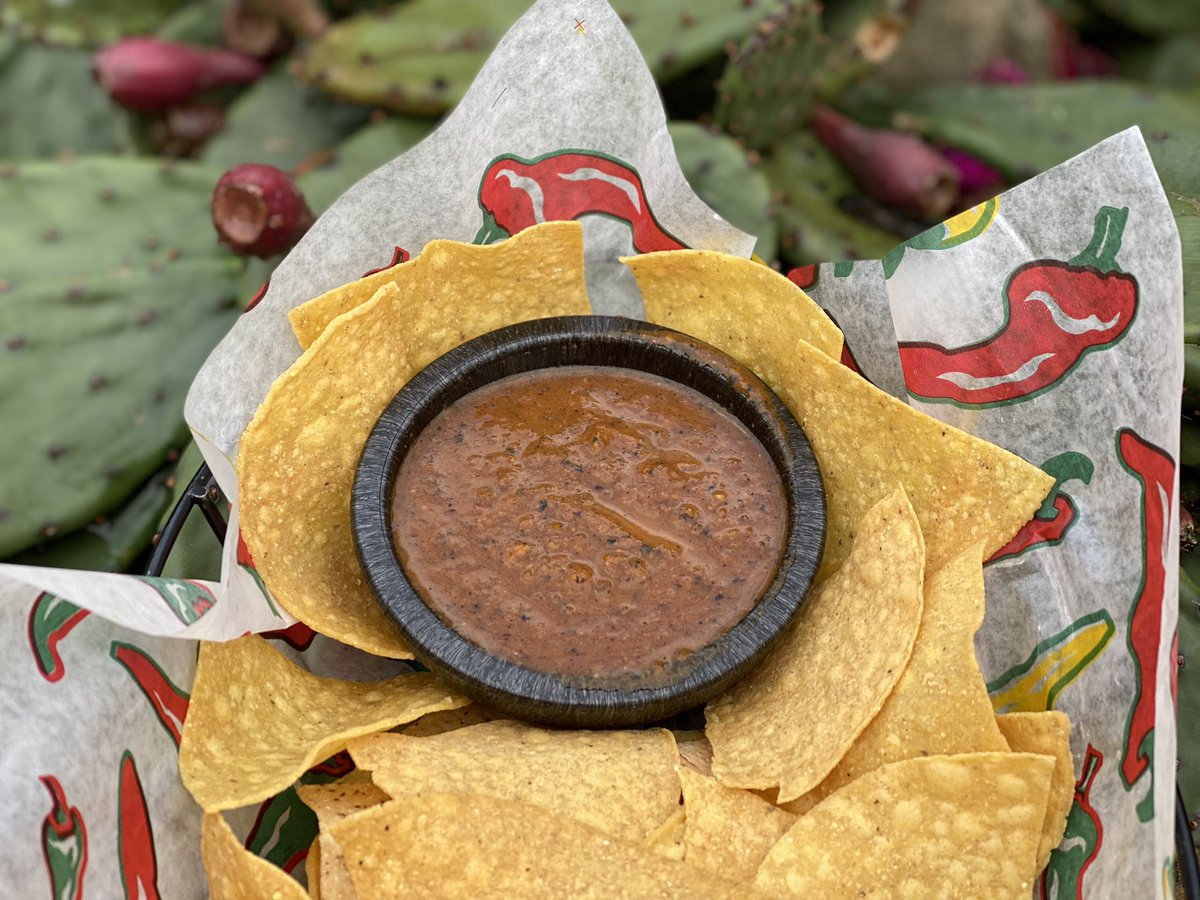 Oh man this is good! Try our salsa of the week: Chile molcajete. It features a blend of charred jalapeños, poblano peppers, tomatoes, and onions. Chef Oscar just finished it!