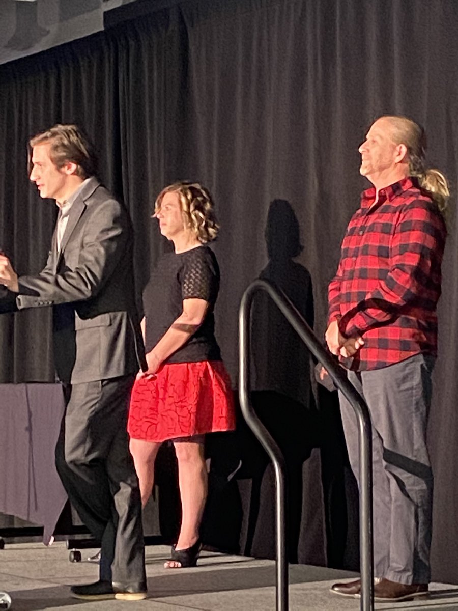 RealEyesMcEwen's tweet image. #DEAM2021 was awesome (despite all of the 4th wave pivots. Grateful for my awesome colleagues at the @YYCEFN and @PanDisability and @GatewayAssocAB