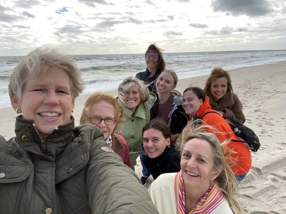 OLSSchool's tweet photo. St. Joseph’s By the Sea - a day of well needed time together &amp; self reflection 💙💙 https://t.co/EshopJTMIz