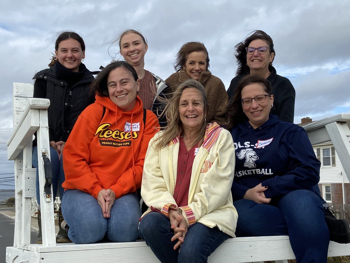 OLSSchool's tweet photo. St. Joseph’s By the Sea - a day of well needed time together &amp; self reflection 💙💙 https://t.co/EshopJTMIz