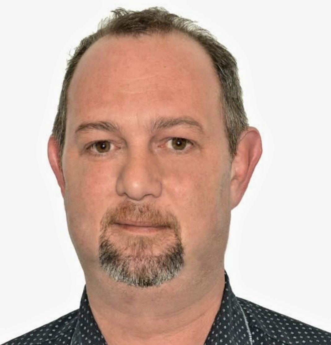cunadelanoticia's tweet photo. 📞 #Ahora. Hablamos con @alejandropaduan, #Candidato a #PresidenteComunal de la localidad de #Ibarlucea por el #FrenteProgresistaCívicoYSocial.
#CunaDeLaNoticiaRadio
#DondeNaceLaInformación https://t.co/aH0ga2X04M