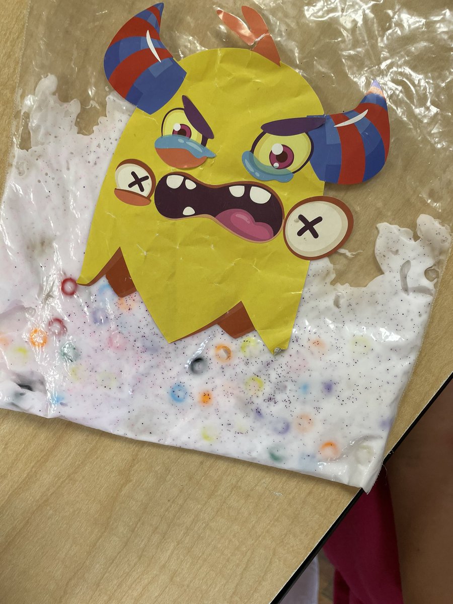 Miss_Willison's tweet photo. 2nd grade had themselves a day filled with monsterous fun! ๐น #MonsterMath #BoneScience #SlimeTime #PumpkinBookBuddy #2ndisTheBest https://t.co/S4QyecjQ6T