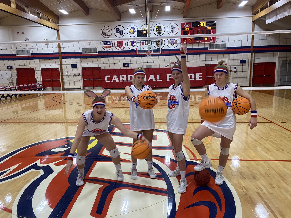 Saint Mary’s University Volleyball tweet media