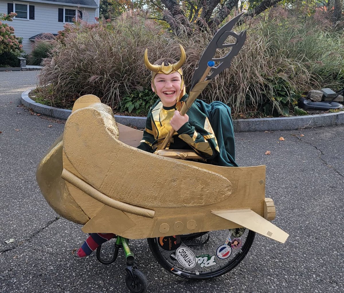 SamvsVWM's tweet photo. Halloween 2021. Loki in a gold space chariot! #avengers #avengerscostume #loki #lokicostume #lokicostumes #wheelchairlife @LokiOfficial @twhiddleston #vwmff #vwm #livingwithaterminalillness #wheelchaircostumes #wheelchairhalloween #halloween2021 #HalloweenTODAY #Leukodystrophy https://t.co/6yGxPQppey