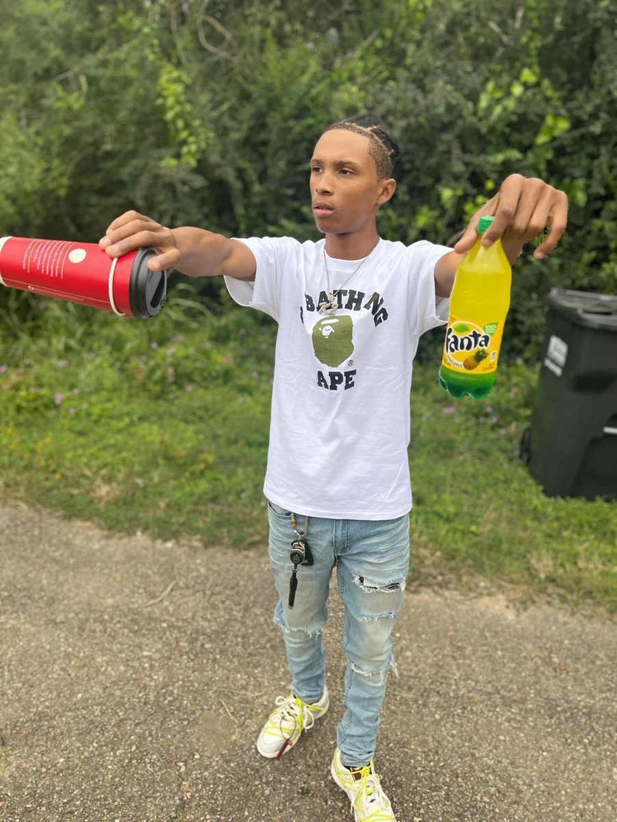1bcfk2's tweet photo. BigBoss🐶💩
#LongLiveSlim❤️ https://t.co/NAN7RmfmiA