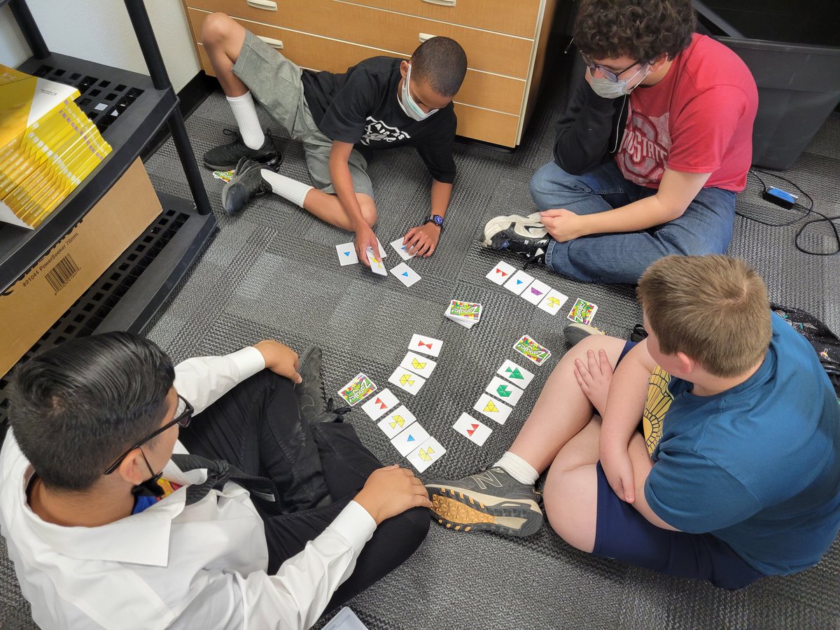 MomentBulb's tweet photo. @BesdGifted @JasinskiSchool Learning Unlimited 8th graders played Zangle for the first time during critical thinking today. #gifted #buckeyegifted #zangle https://t.co/FWBntRVq91
