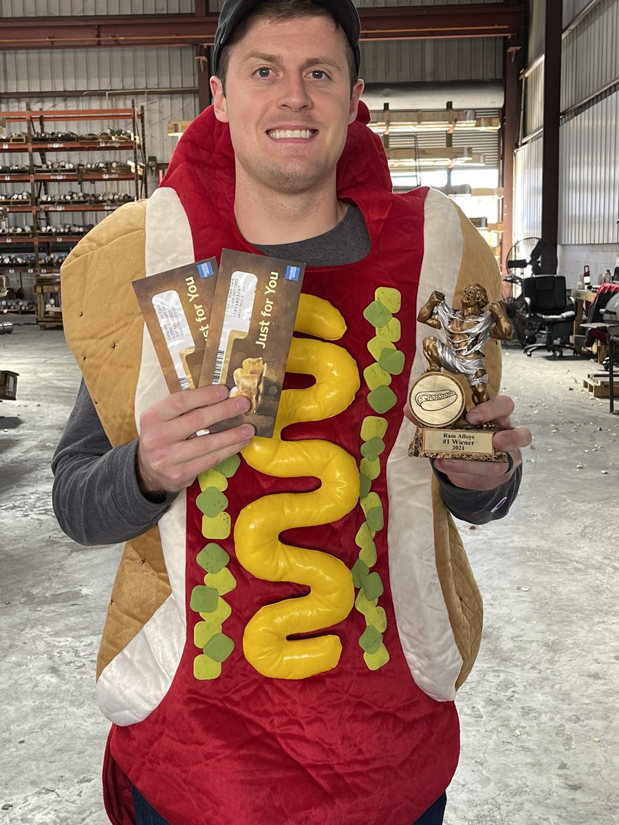 ramalloys's tweet photo. We had a #spooktastic Halloween Costume Contest at Ram Alloys followed by our annual Hotdog eating contest . This team works hard and plays hard. #makeworkfun #ramstrong #companyculture #workfamily #team #halloween2021 #companyfun #costumes #costumecontest #jci https://t.co/jUjIP44ImY
