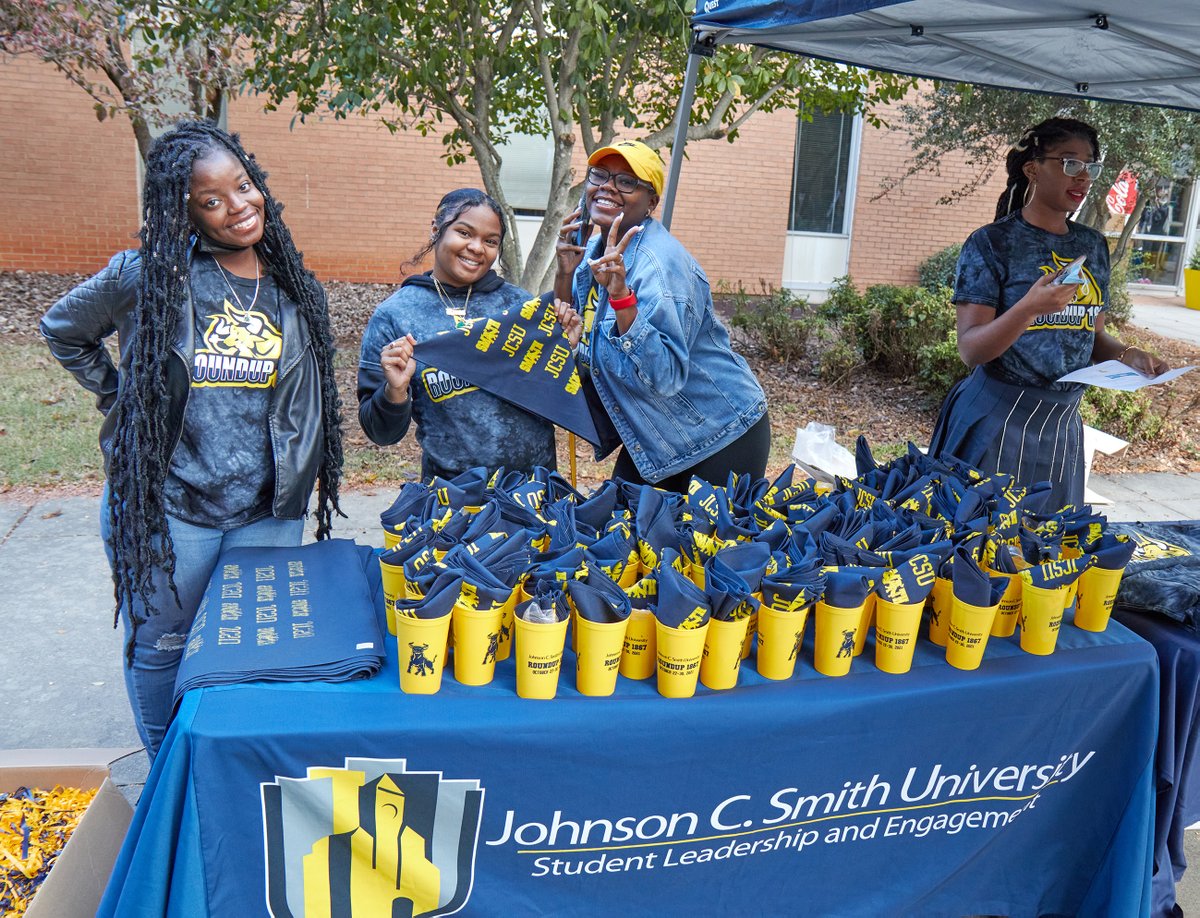 JCSUniversity's tweet photo. Hope that y'all had some fun out on the block for the Block Party! Come on out to #Brayboy at 6 p.m. and let's have the best Pep Rally ever! π€ #RoundUp1867 #JCSU https://t.co/67fPoa94AQ