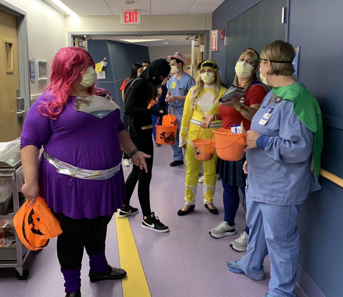 UPH_PharmRes's tweet photo. One of the best parts of having our hospital attached to Blank Children’s Hospital - dressing up and reverse trick or treating for the kids! So fun to see all the kiddos dressed up in costumes waiting for us to bring them goodies! https://t.co/ifQpEnGd2m