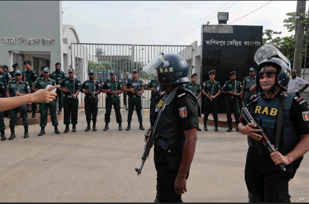 UmRosesham1's tweet photo. Corruption amongst the ruling class and government in Bangladesh has been ongoing for decades ever since its creation in https://t.co/KrnB3SqeUg December 2008, Sheikh Hasina Wajed was elected as prime minister. 
#Free_Scholars_In_Bangladesh https://t.co/mzam1muMHv