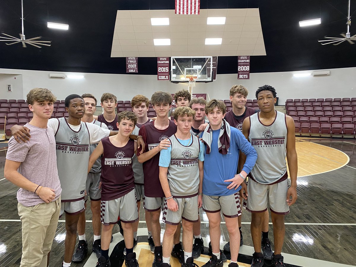 EDubHoops's tweet photo. Wolverine of the Week is Hardy Fason! Hardy was voted as hardest worker this week. Big dog! https://t.co/i0u4j35P8c