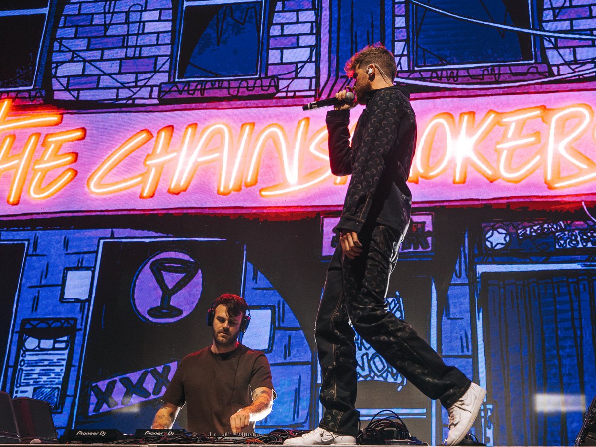 AuthenticBrands's tweet photo. .@SInow the all-new #ClubSI, in partnership with @COTA, and the star-studded Sports Illustrated x @BootsyBellows Circuit Series After-Party, headlined by @trvisXX and @TheChainsmokers. Learn more https://t.co/RRxhNzYrin. 

#AuthenticBrandsGroup #ABGEntertainment https://t.co/D16aZzx4dx