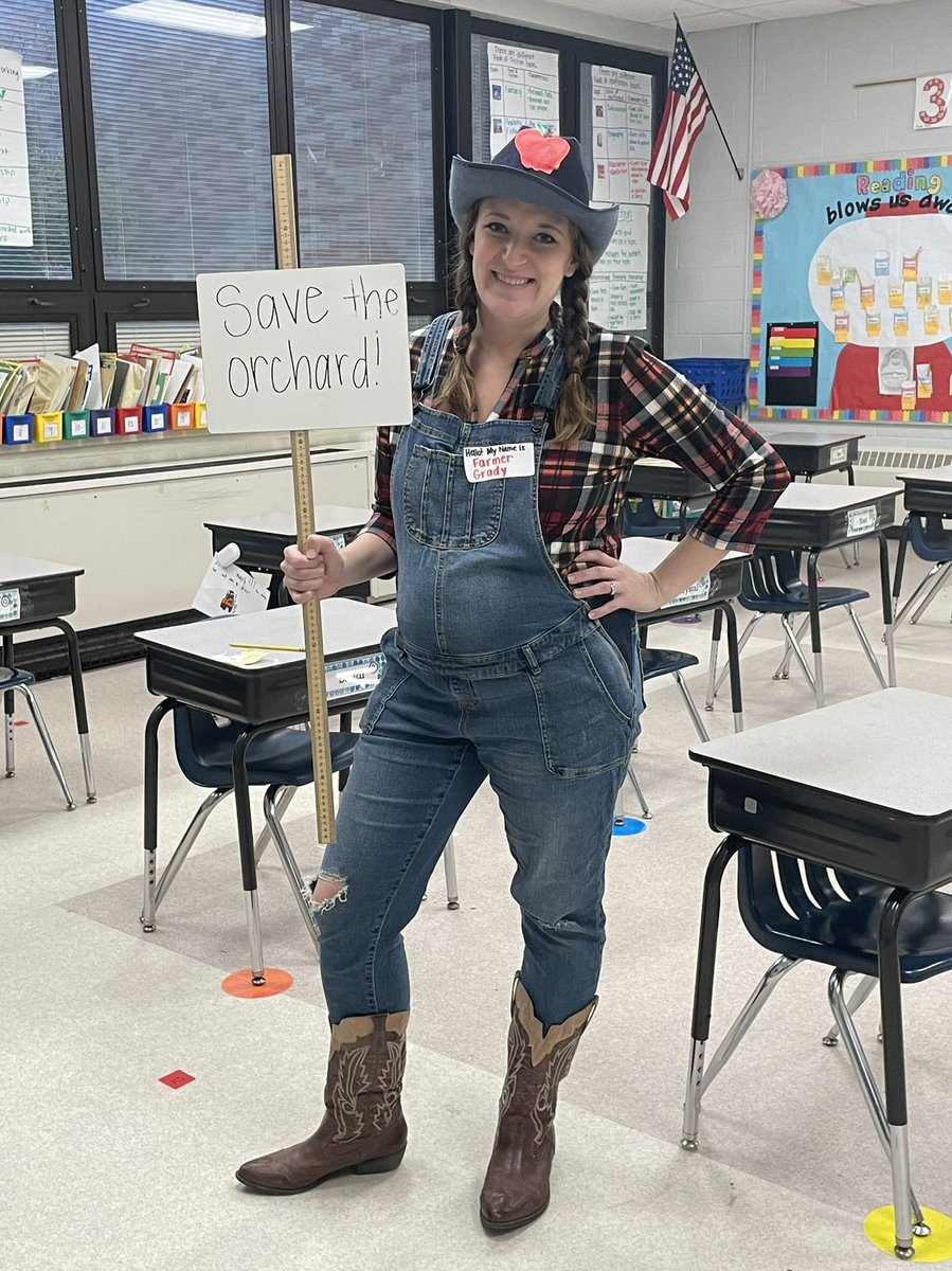 3rd_Schwick's tweet photo. We had a great time at our fall celebration today! #TeamSchwick https://t.co/DSJP2e8zK5