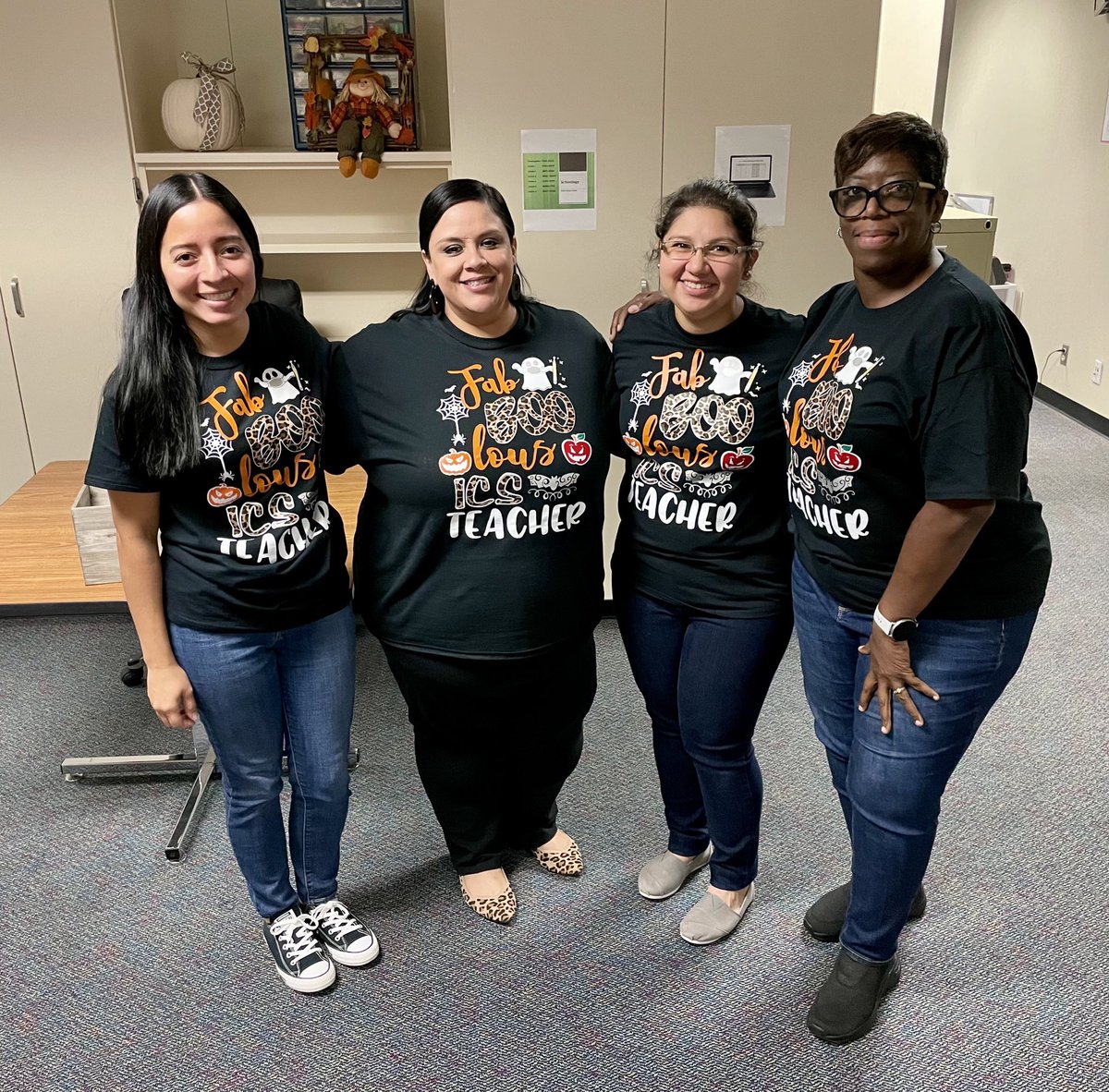 Thankful to be part of this Fab-BOO-lous In Class Support family!🎃👻 #ICS <a href="/AliefSped/">AliefSPED</a> <a href="/ChambersCharger/">Chambers Elementary</a>