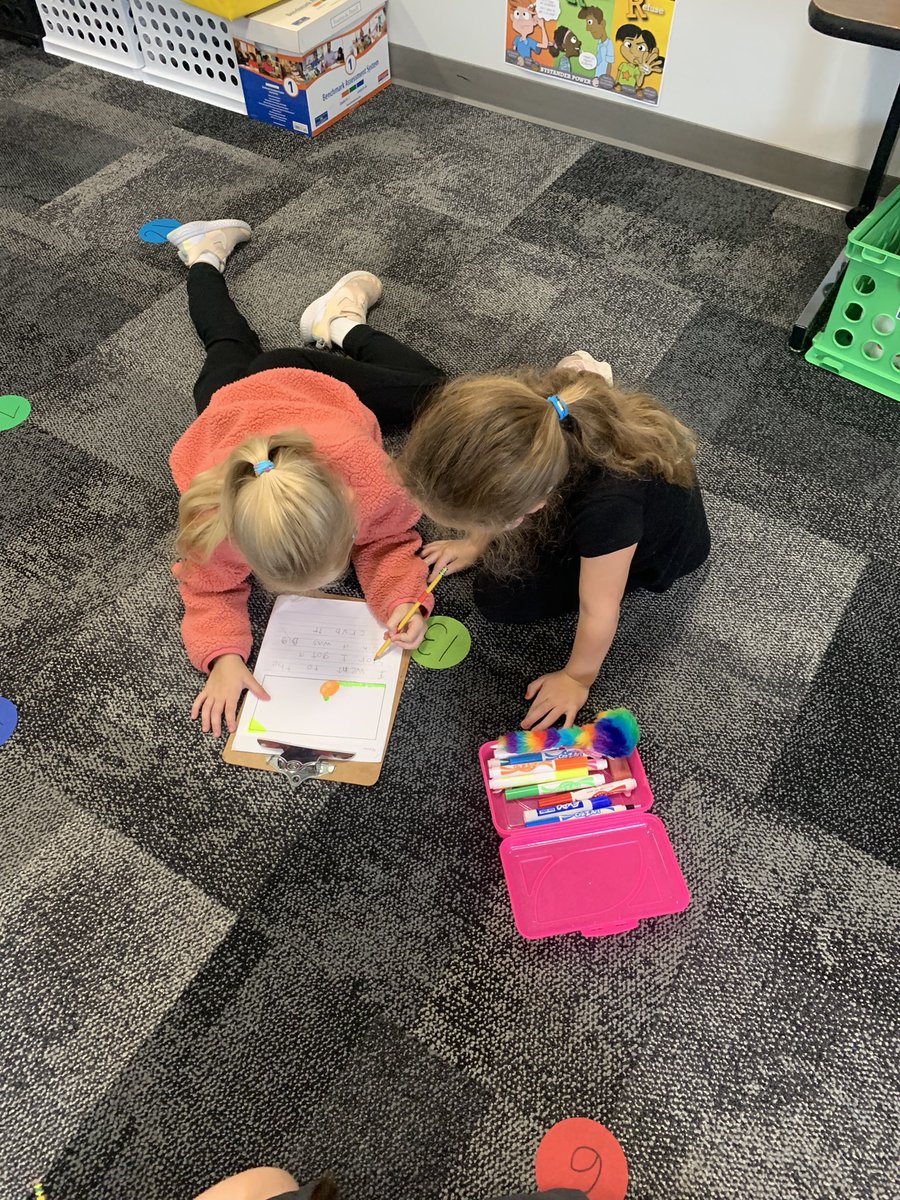 MissHoffmanSC1's tweet photo. Share the Pen Friday! Today writers were challenged to somehow include a pumpkin in their story! There were pumpkin fish, mermaids who found pumpkins at the bottom of the sea, and so much more! #creative #collaborative #SCWriters https://t.co/AE4gkqDN7x