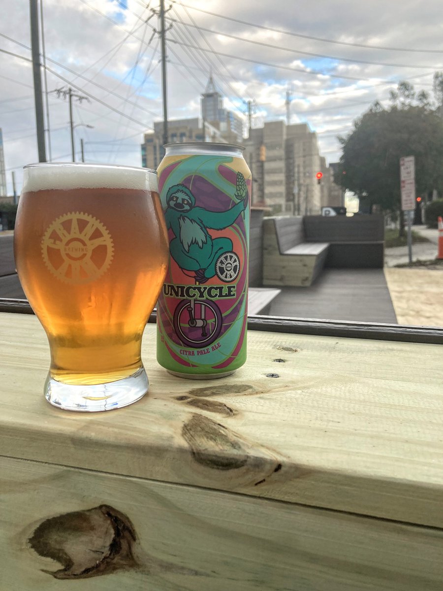 CrankArmBrew's tweet photo. Enjoy a Unicycle in our new streetery. The seating is comfy and the view is hard to beat.
Thanks to @raleighgov and Core Logistics for making this happen.
#crankarmbrewing #crankarmy #craftbeer #unicyle #friday #craftcans #ncbeer #raleighnc #drinklocal #beerlovebikelove https://t.co/H04oVAbFHa